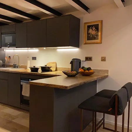 Apartment Dlm